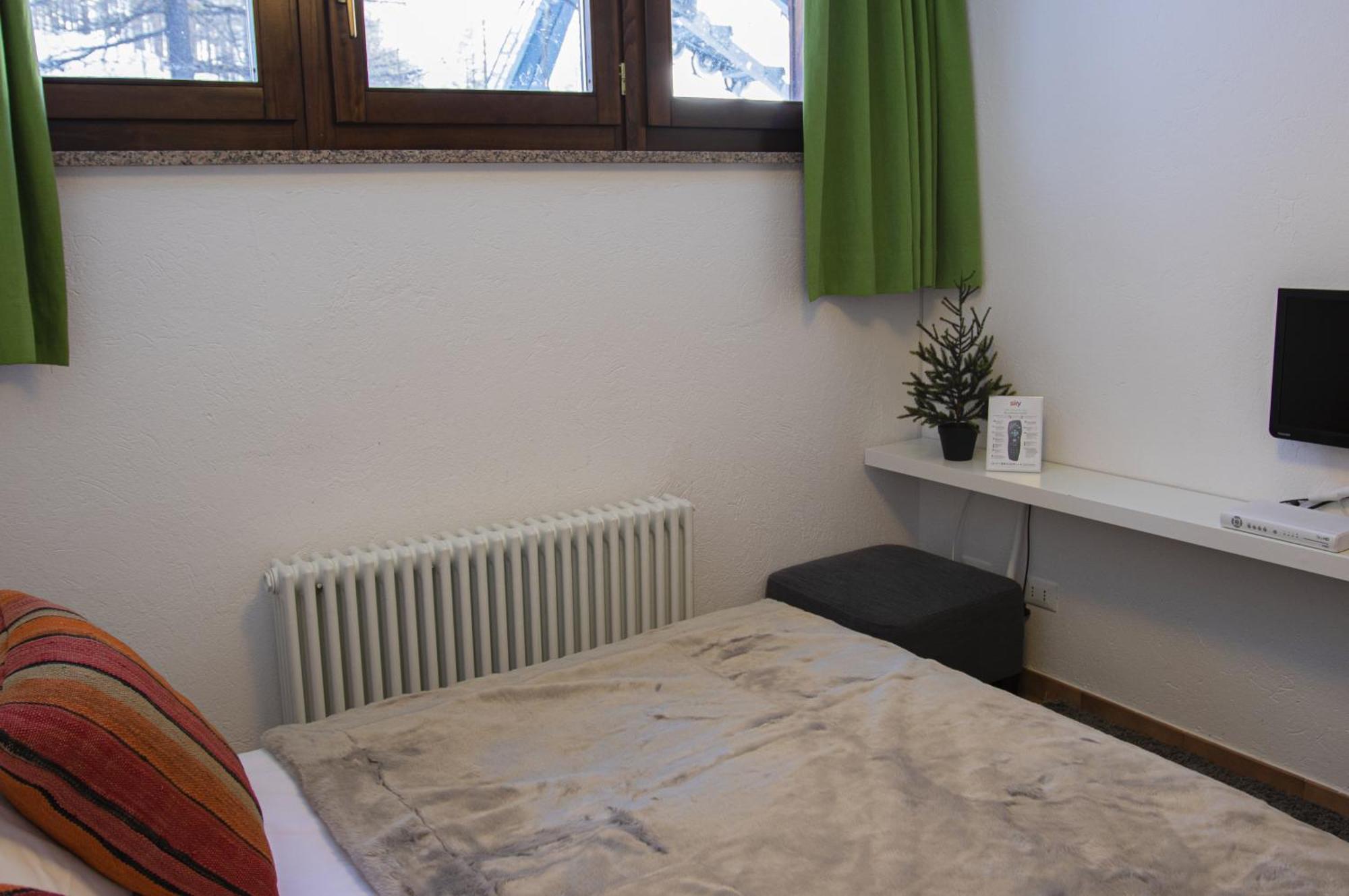Base Camp Alpine Apartments Breuil-Cervinia Bilik gambar