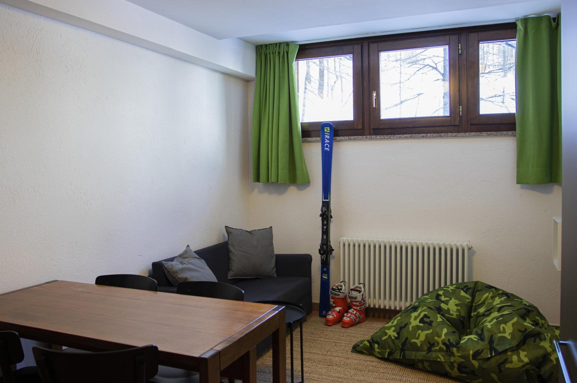 Base Camp Alpine Apartments Breuil-Cervinia Bilik gambar