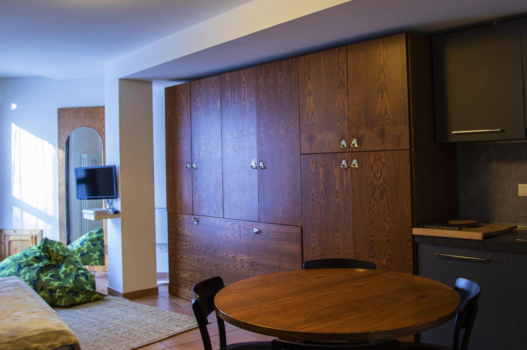 Base Camp Alpine Apartments Breuil-Cervinia Bilik gambar